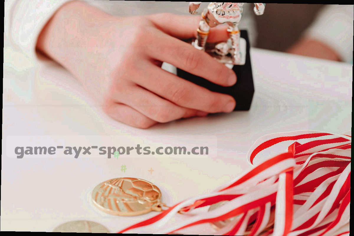 深色底荧光折线图与球员位置标签，无真实肖像